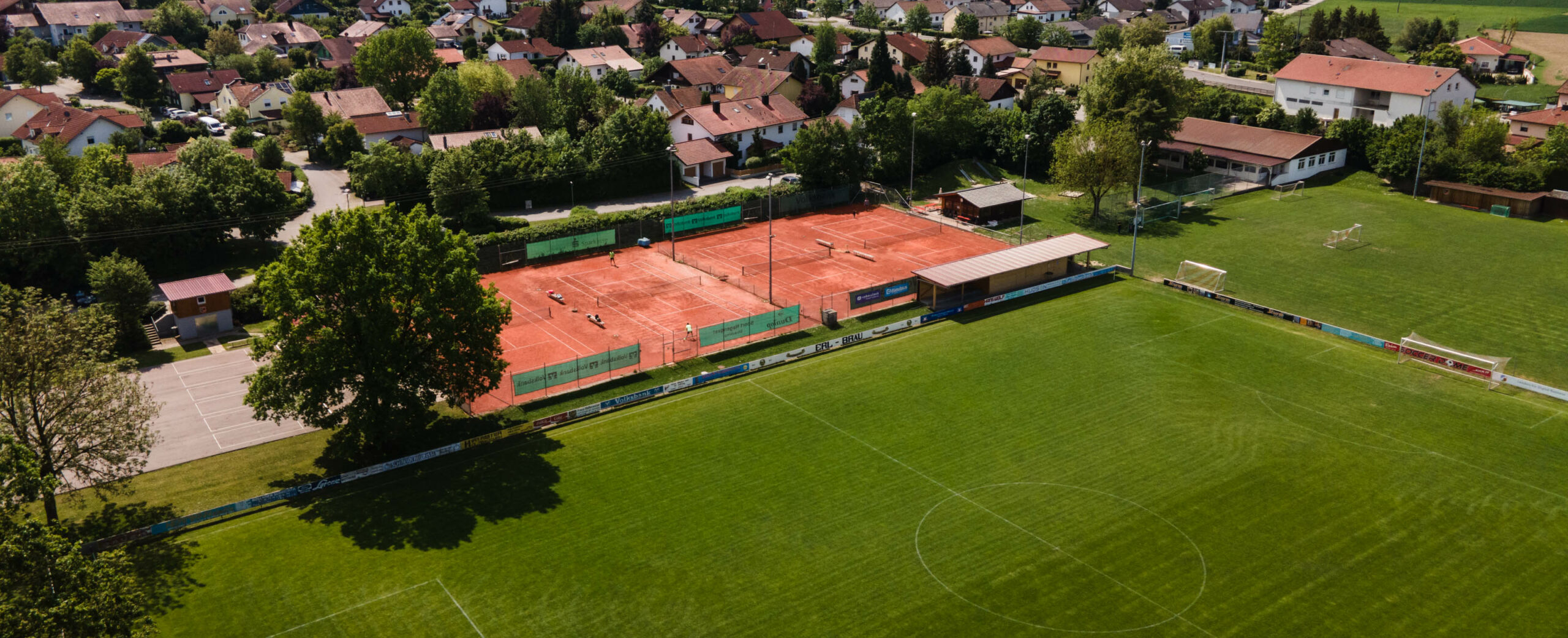 Panorama Sportgelände SV Salching Drohne